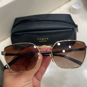 Hailey Bieber x Vogue sunglasses